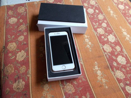Apple iphone 64gb gold - apple, 8